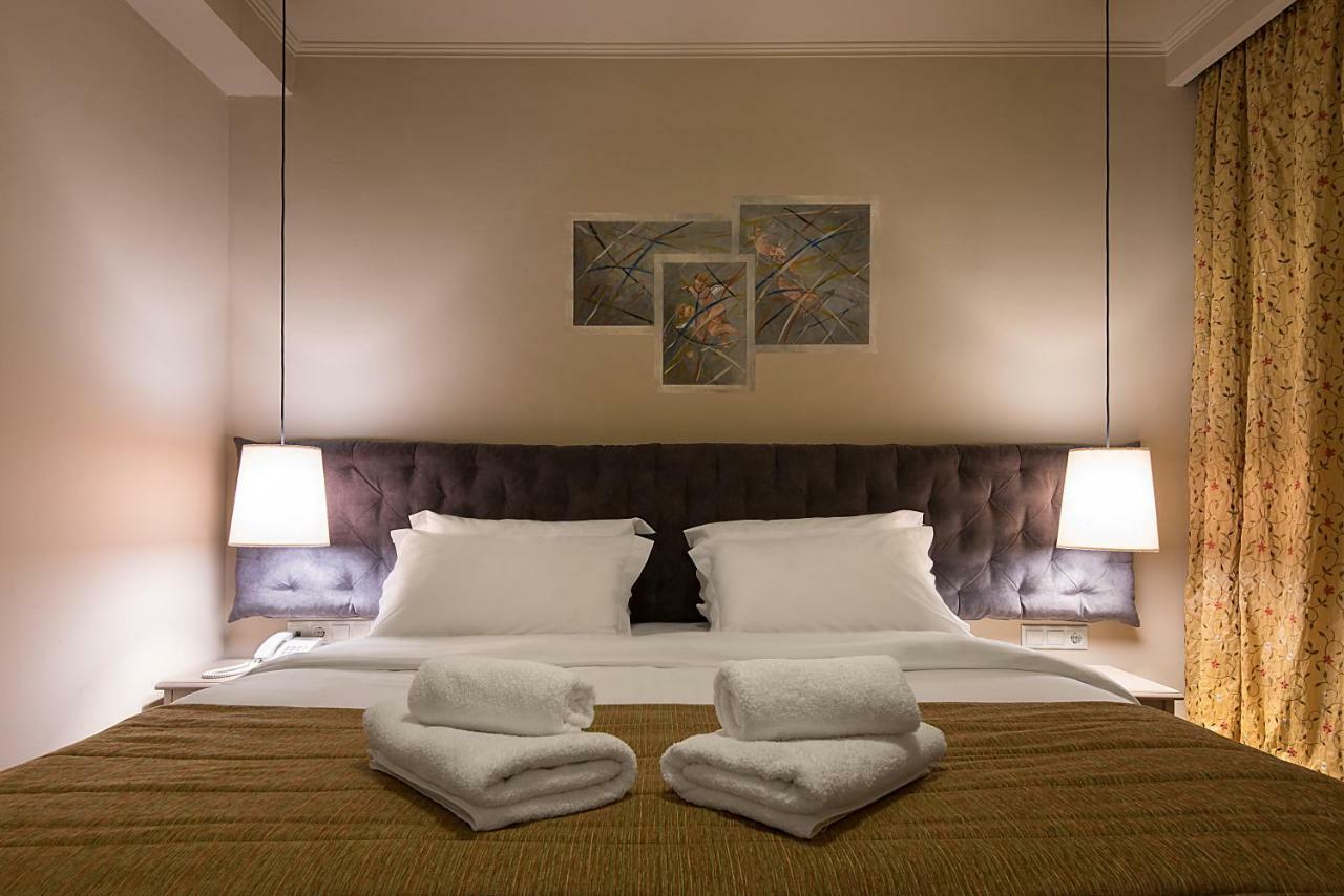 Kentrikon Hotel ラガディア エクステリア 写真